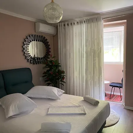 Appartement Rose Tirana