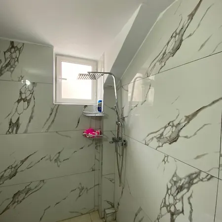 Appartement Rose Tirana